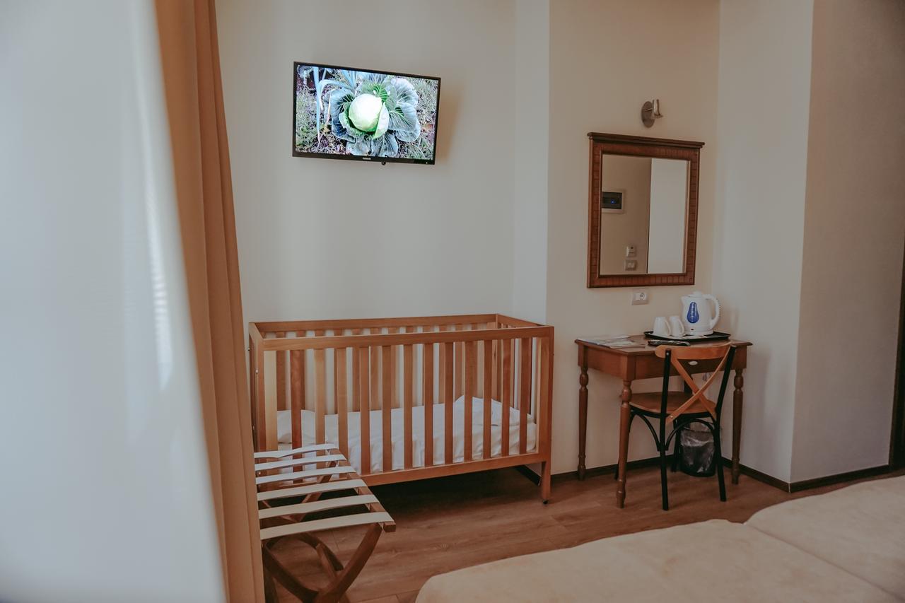 Hotel Argjiro Gjirokastër Exterior foto